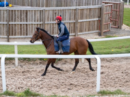BP140425-32 - Squire Danagher (red hat)